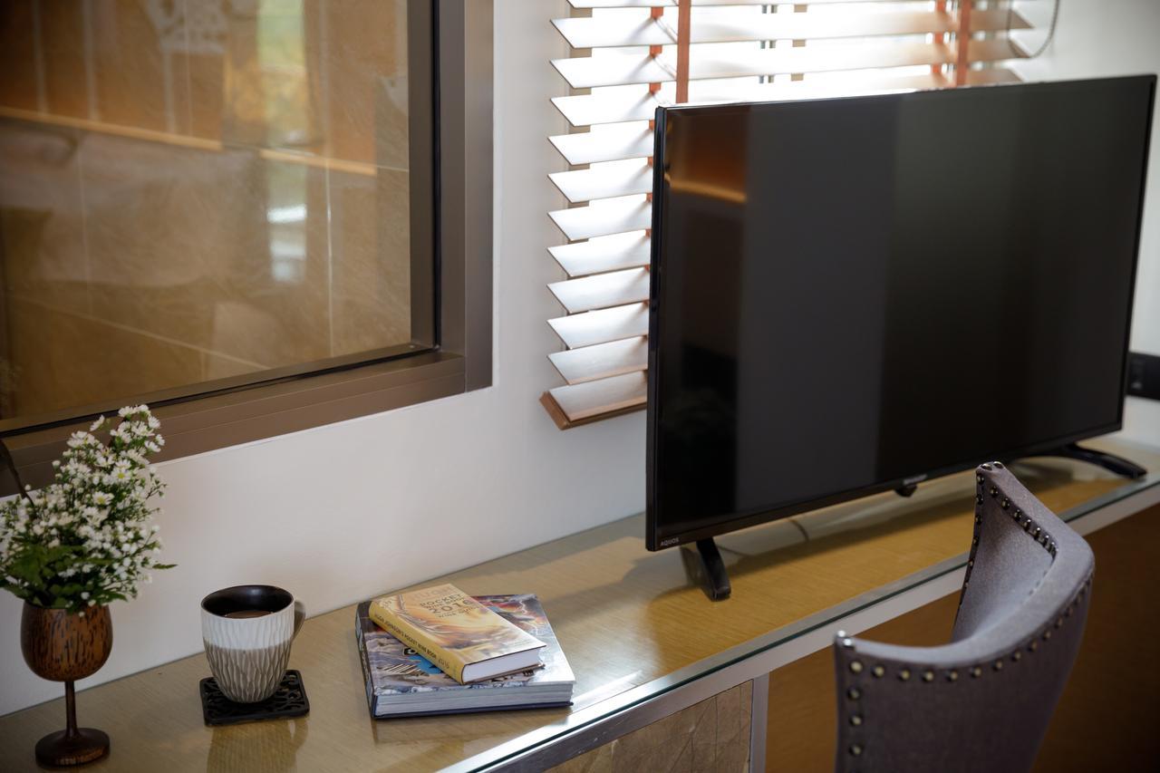 צ'יאנג מאי 9 Suite Luxury Boutique Hotel מראה חיצוני תמונה